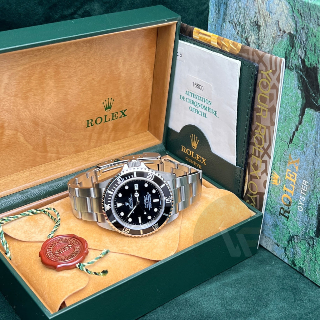 Rolex Sea-Dweller 16600 Luminova 2001