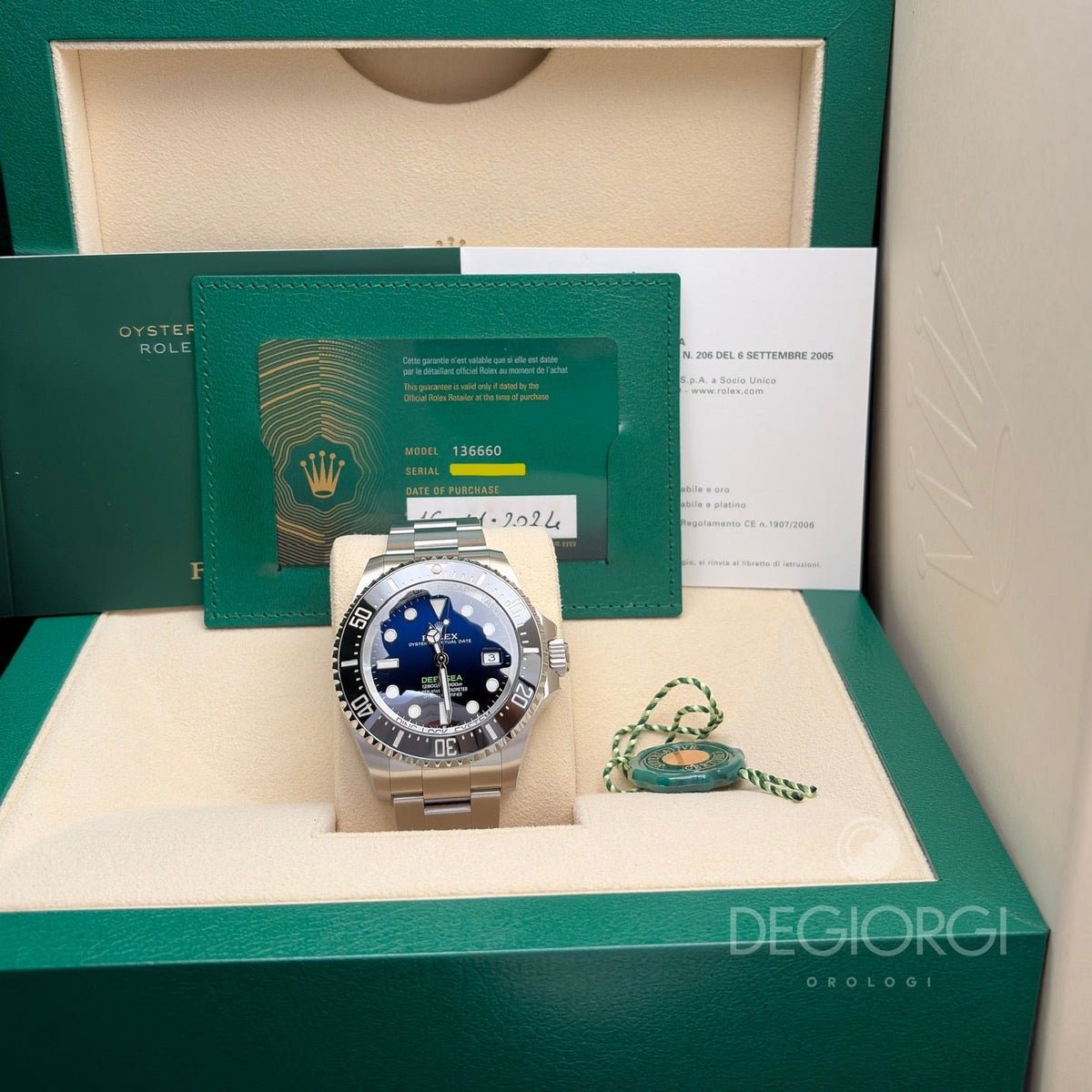 Rolex Sea-Dweller Deepsea 136660 Blu 44 mm Acciaio Oyster