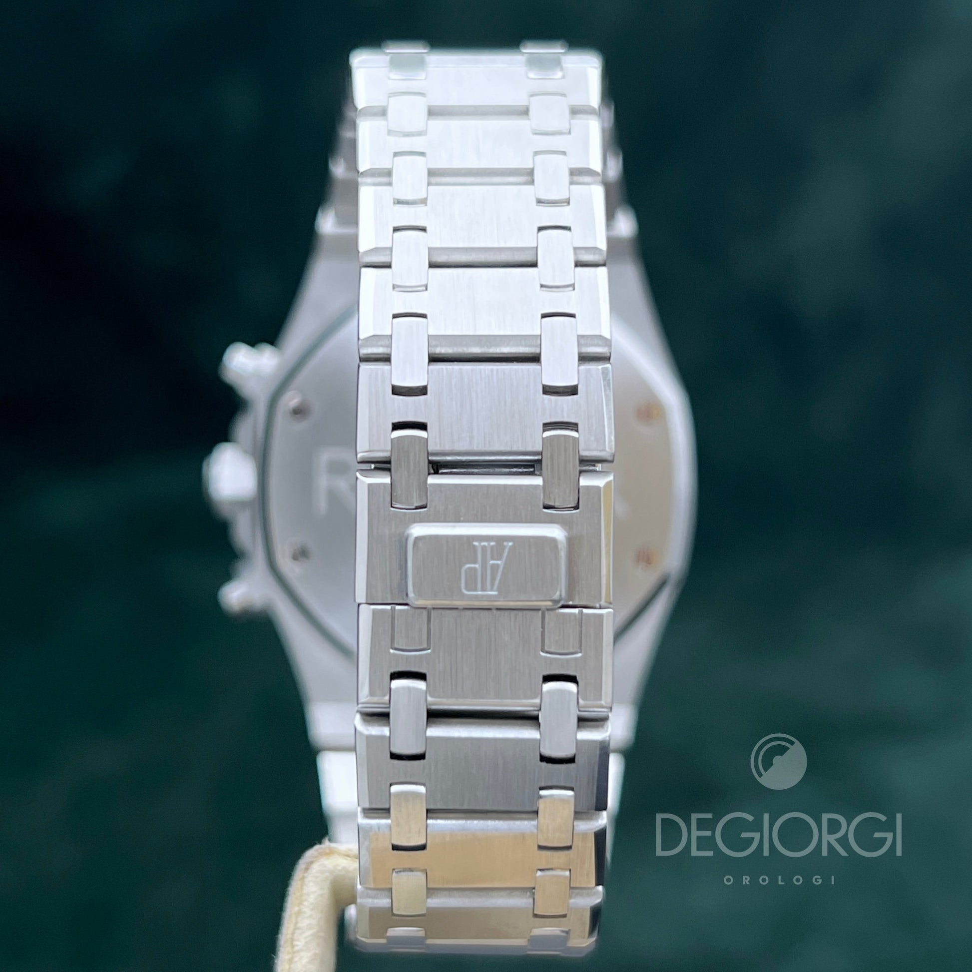 Audemars Piguet Royal Oak Chrono 26300St Bianco Panda