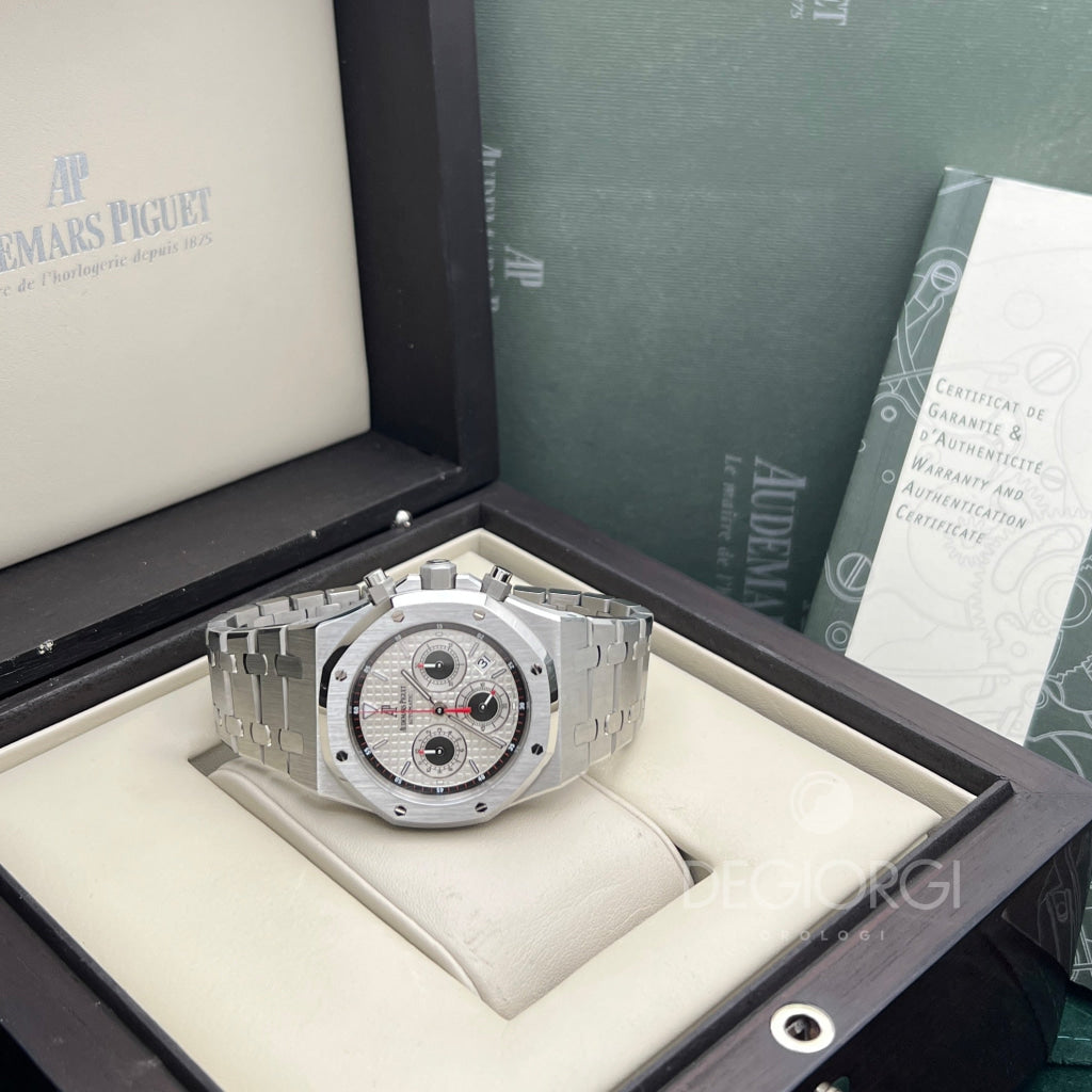 Audemars Piguet Royal Oak Chrono 26300St Bianco Panda