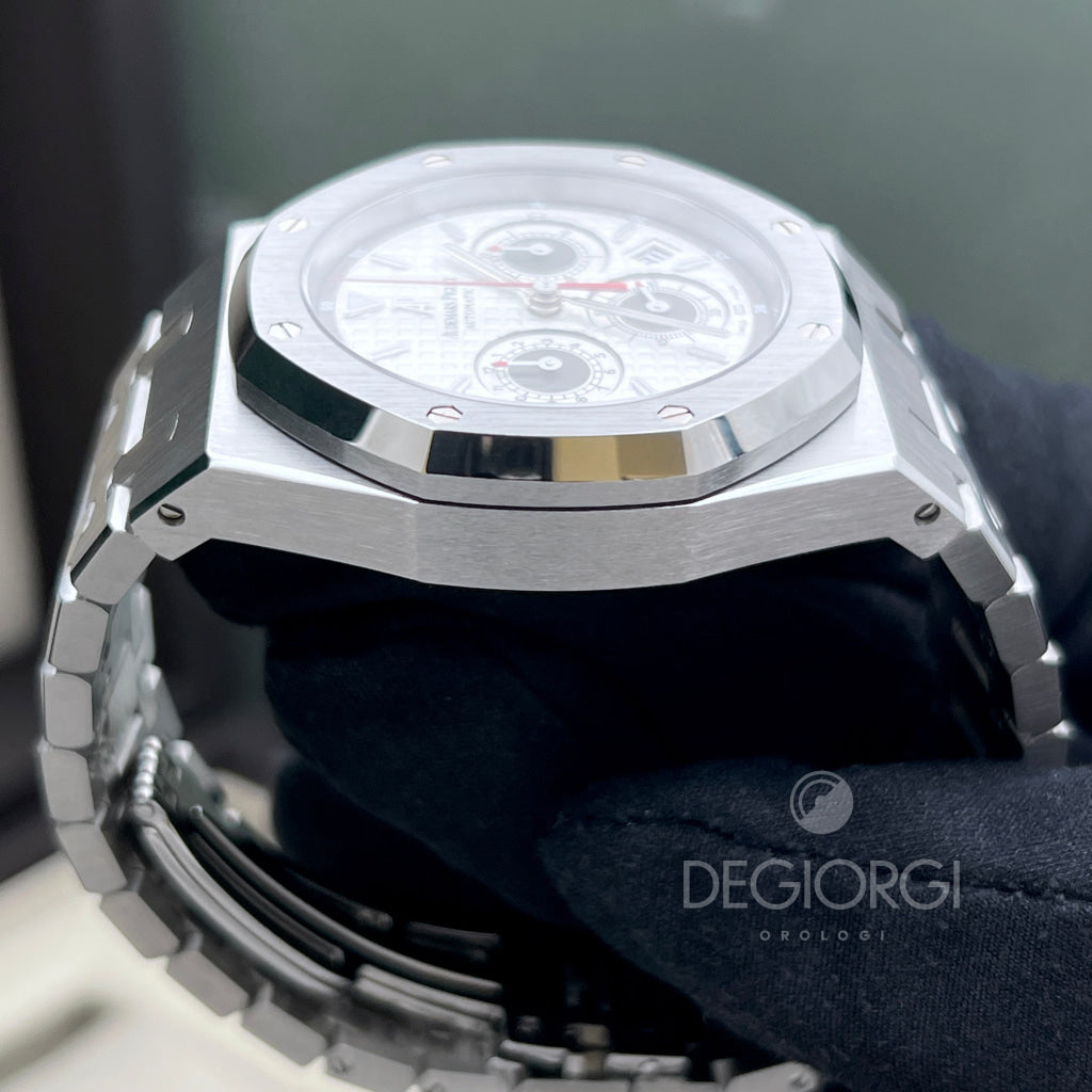 Audemars Piguet Royal Oak Chrono 26300St Bianco Panda