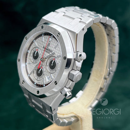 Audemars Piguet Royal Oak Chrono 26300St Bianco Panda