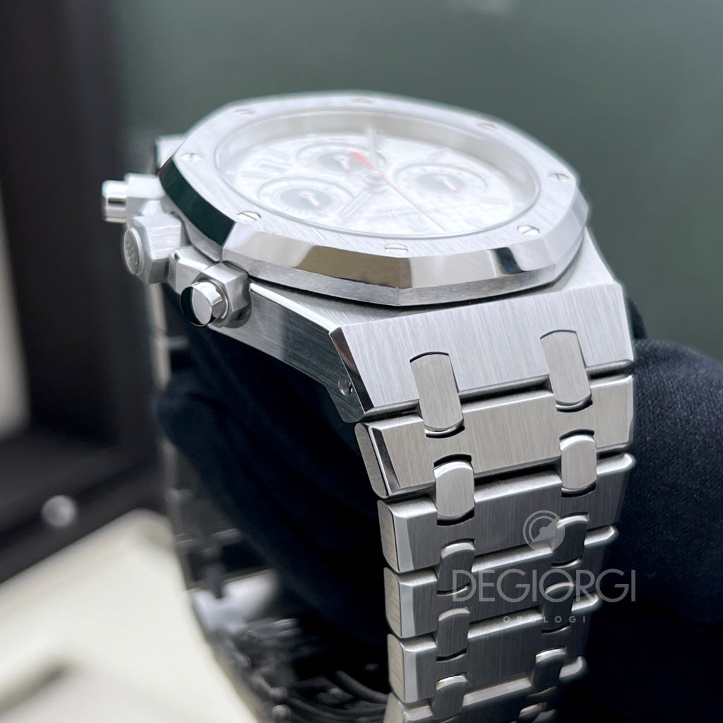Audemars Piguet Royal Oak Chrono 26300St Bianco Panda
