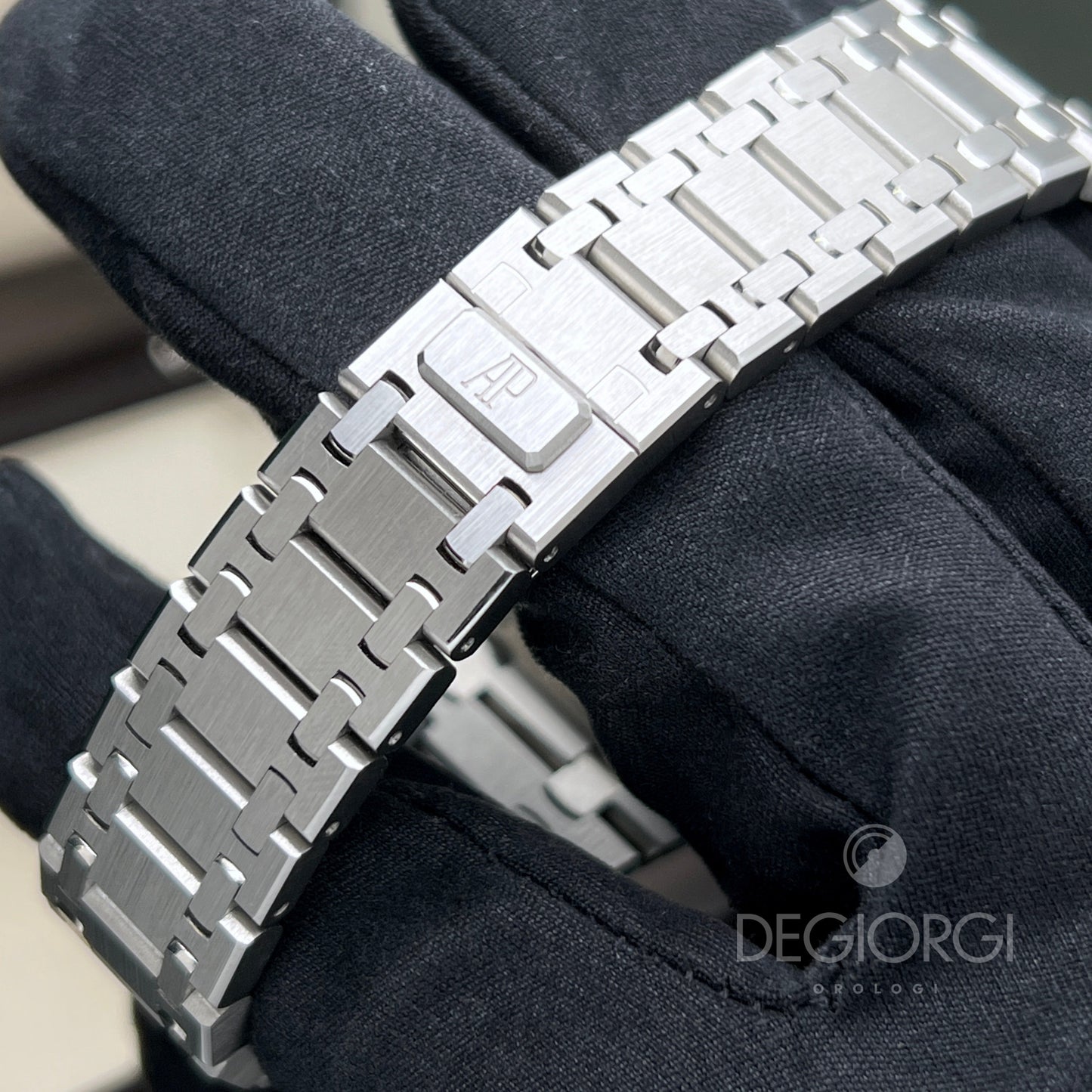 Audemars Piguet Royal Oak Chrono 26300St Brown Havana