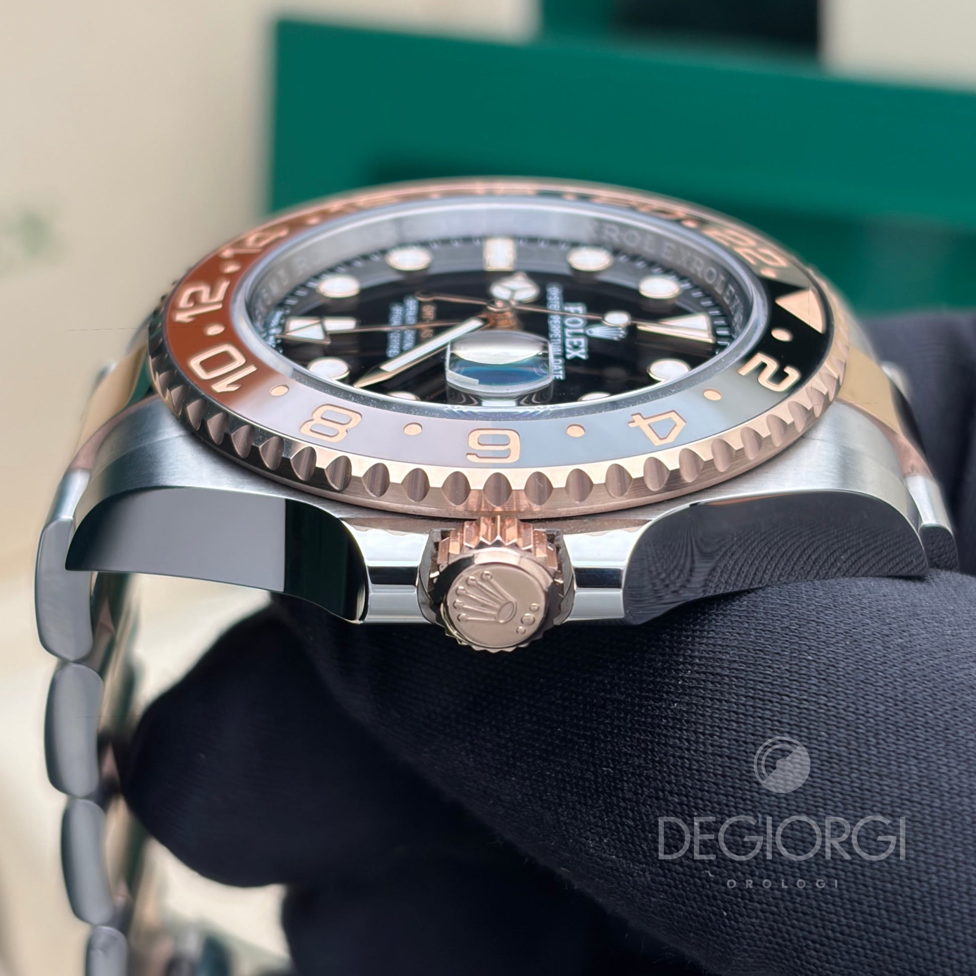 Rolex GMT Master II 126711CHNR Rootbeer Oyster 40 mm Ceramica