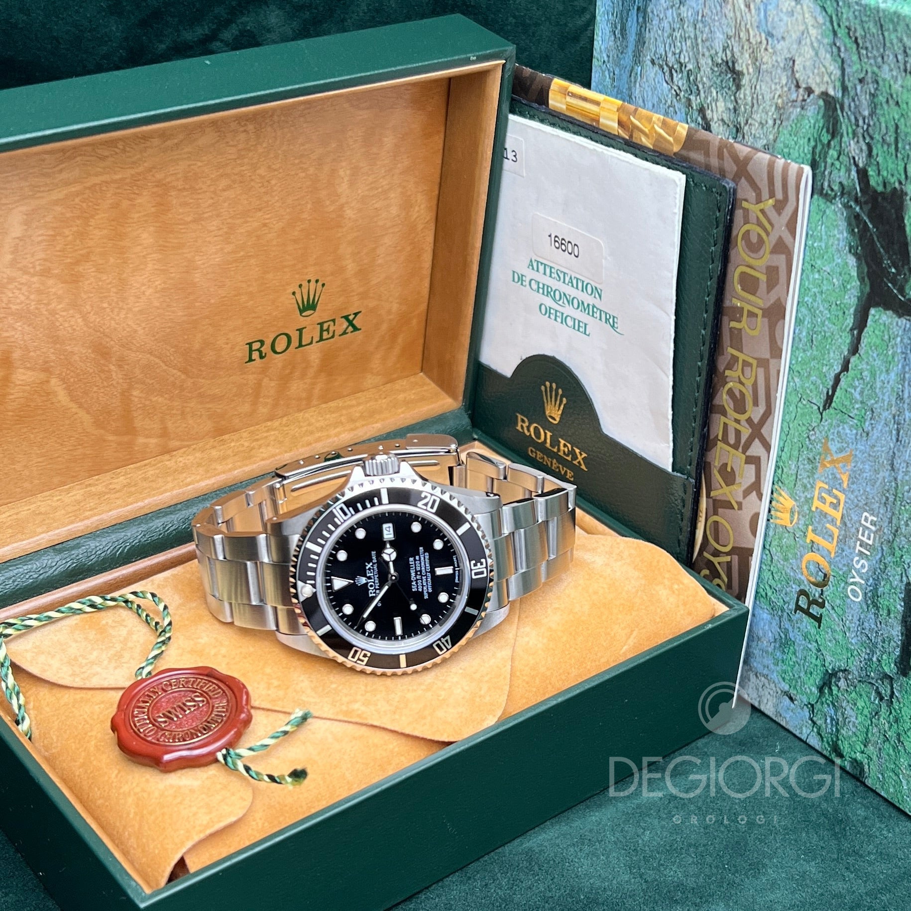 Rolex Sea-Dweller 16600 Luminova 2001