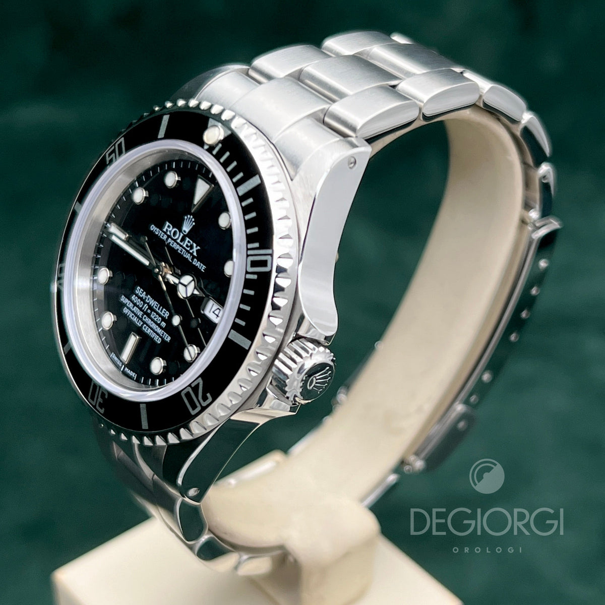 Rolex Sea-Dweller 16600 Luminova 2001