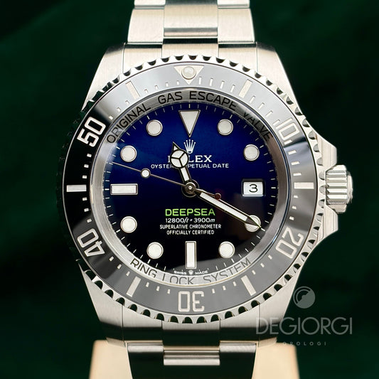 Rolex Sea-Dweller Deepsea 136660 Blu 44 mm Acciaio Oyster