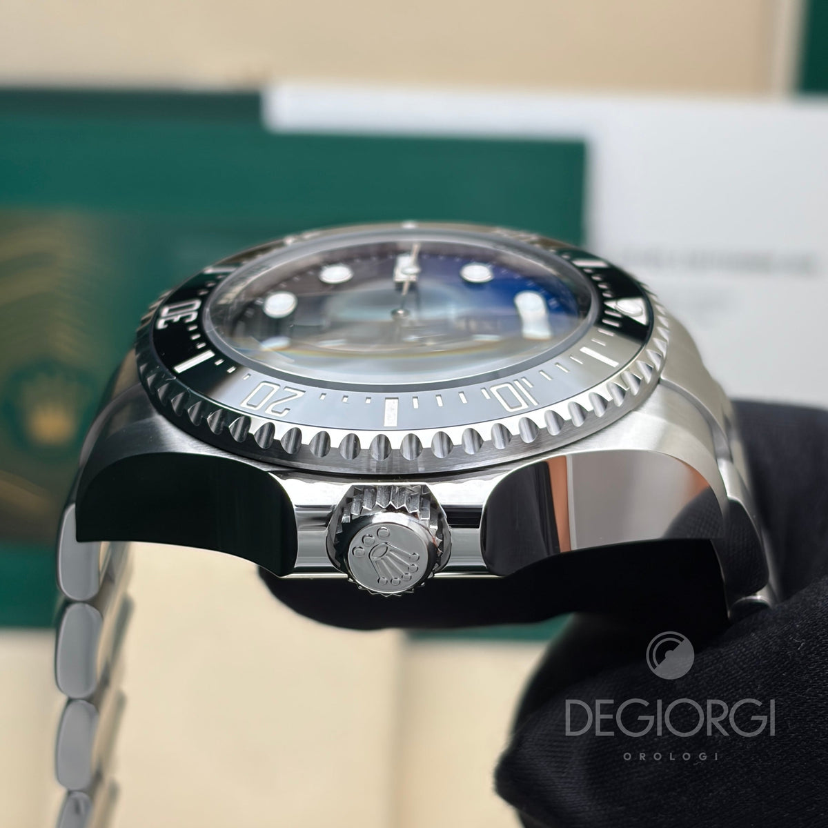 Rolex Sea-Dweller Deepsea 136660 Blu 44 mm Acciaio Oyster