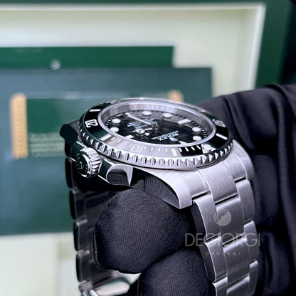 Rolex Submariner 114060 Ceramica 2014