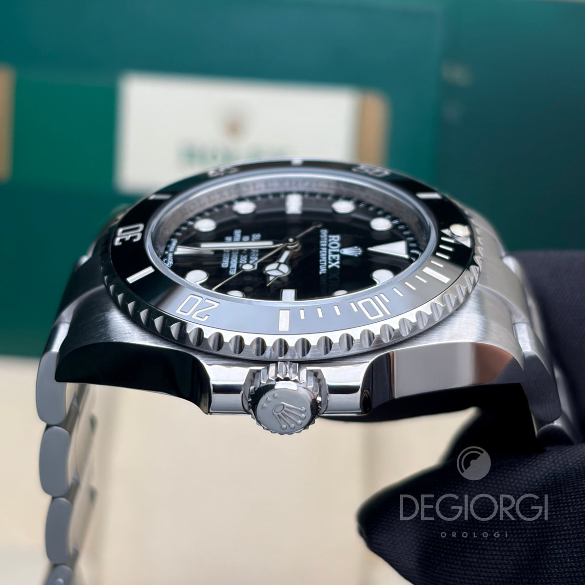 Rolex Submariner 114060 Ceramica 40 mm Acciaio Oyster